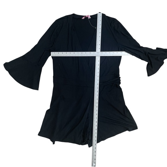 Lilly Pulitzer Black Karlie Wrap Romper NWT Large - Picture 8 of 10